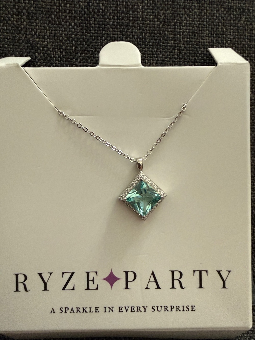 Ryze party .925 sterling Silver cool crush crystal Square Pendant Necklace